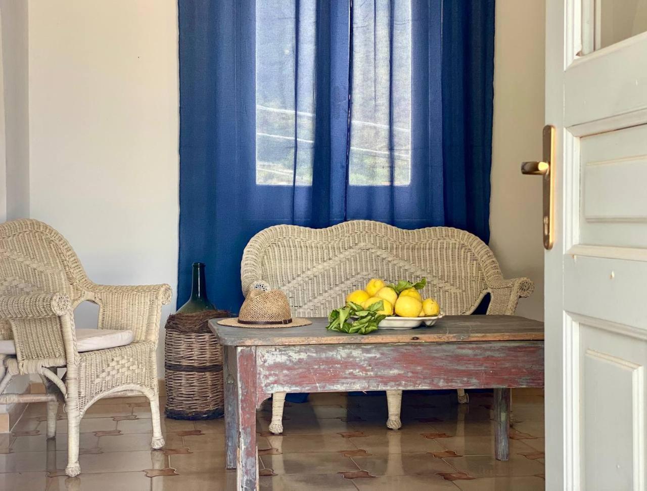 Villa Casa Zagami à Malfa  Extérieur photo