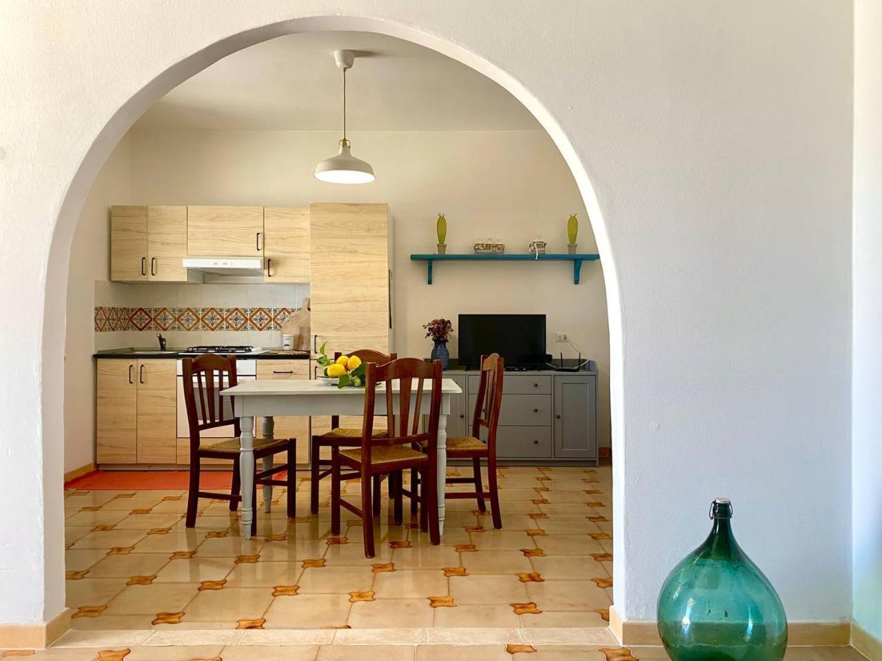 Villa Casa Zagami à Malfa  Extérieur photo