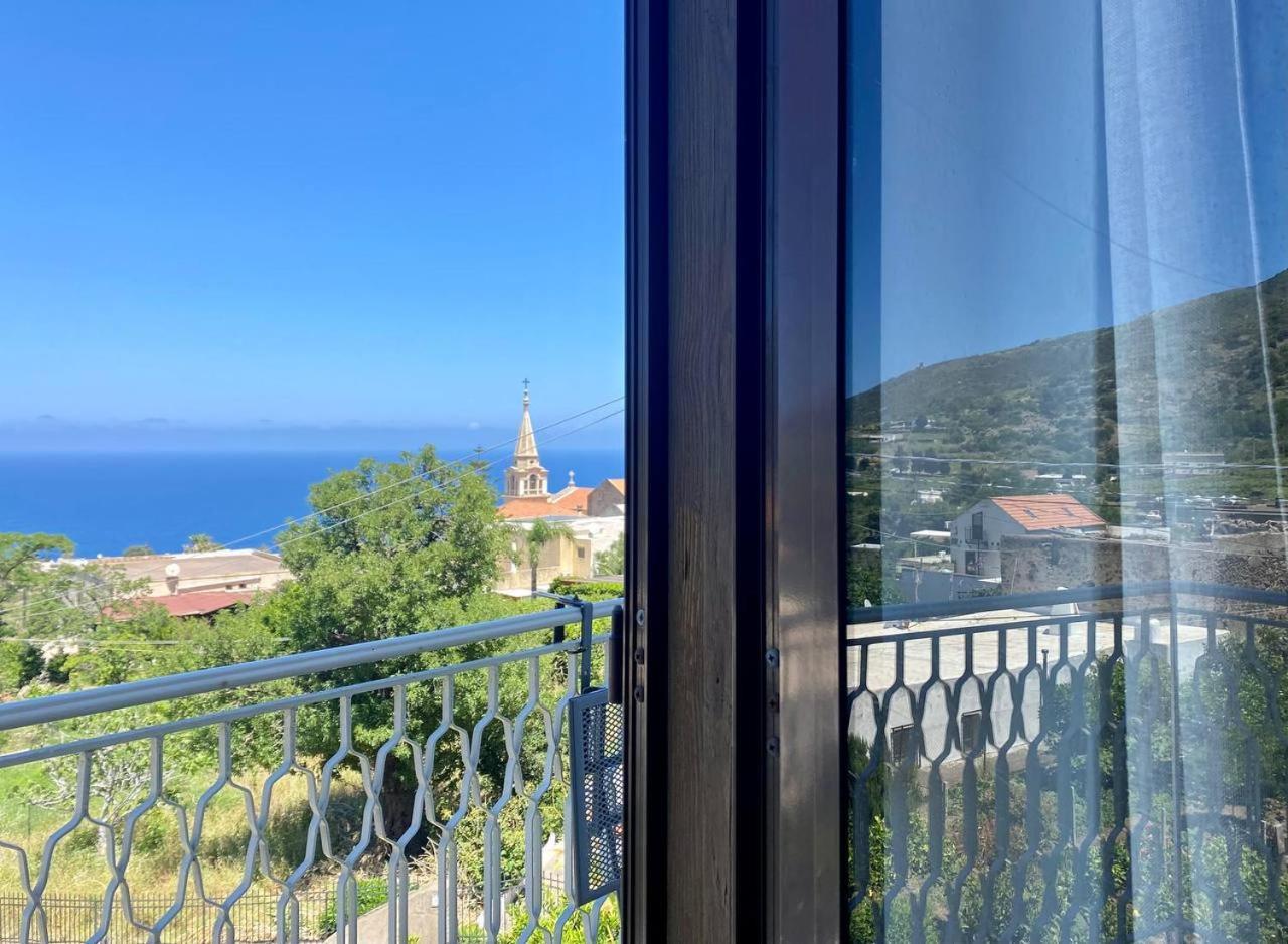 Villa Casa Zagami à Malfa  Extérieur photo