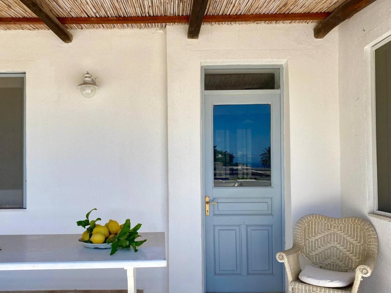 Villa Casa Zagami à Malfa  Extérieur photo